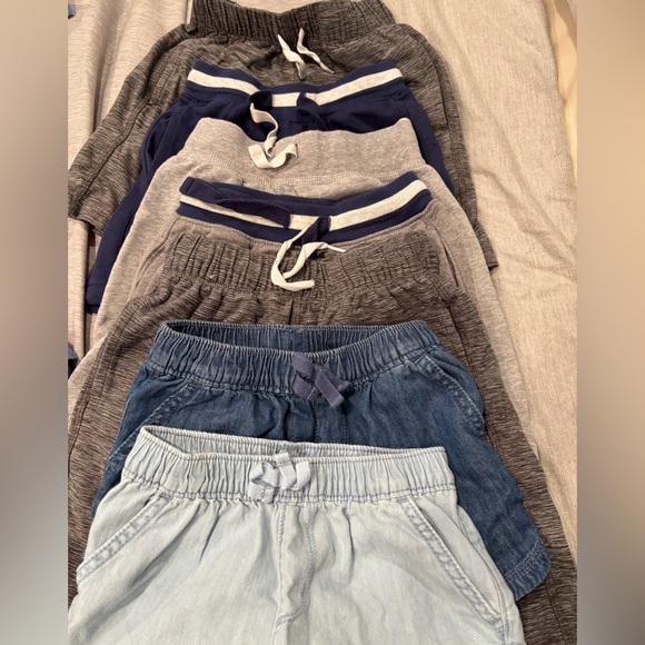 7 pairs of toddler boy shorts size 3T and 4T - Picture 1 of 4